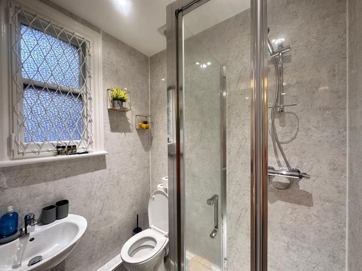 Kensington High Street Apartment London Eksteriør bilde